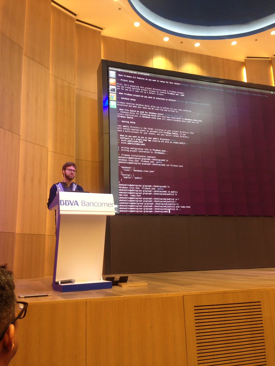 sofia_rvas's tweet photo. @abeisgreat improvisando con firebase 🔥🔥🔥😀 en el #devfestmx https://t.co/pHcBsl90ri