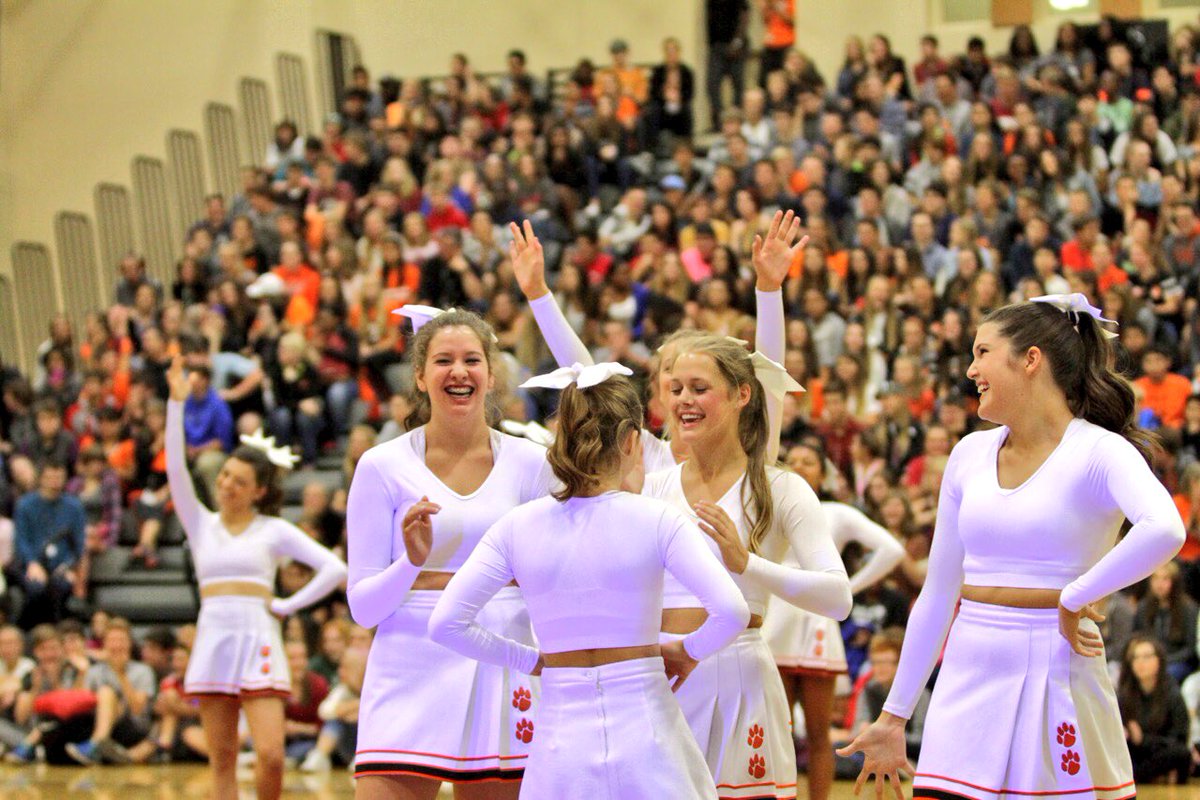 kennedymagner99's tweet image. when in doubt, laugh it out?😂 #techdifficulties