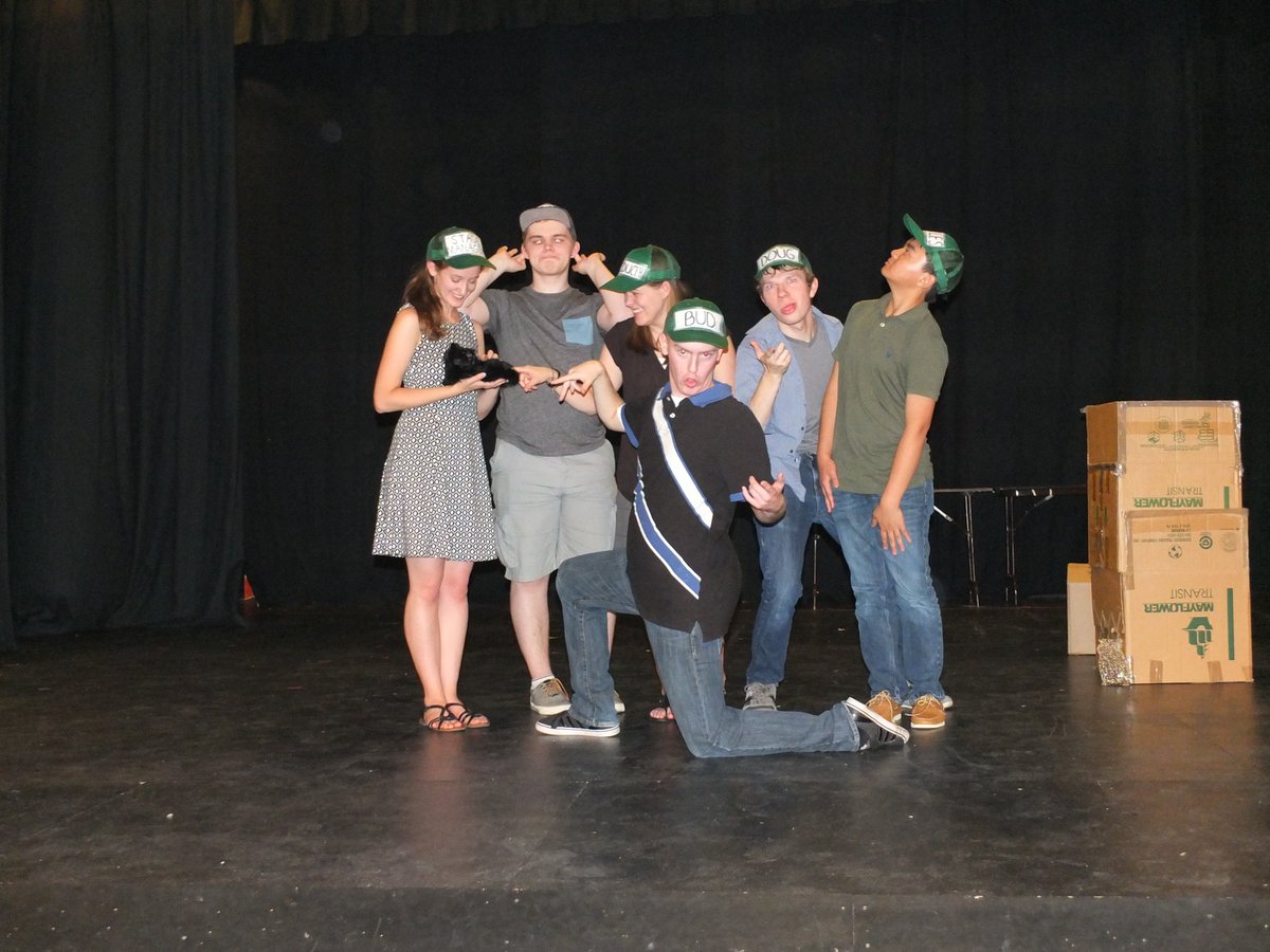 brosnshows's tweet photo. Entertaining &amp; charitable? Right! Hanner &amp; Repp's GUTENBERG! THE MUSICAL! raised $1500 for .@Page_Ahead_ #brosnshows https://t.co/s7Vw5MEe1E