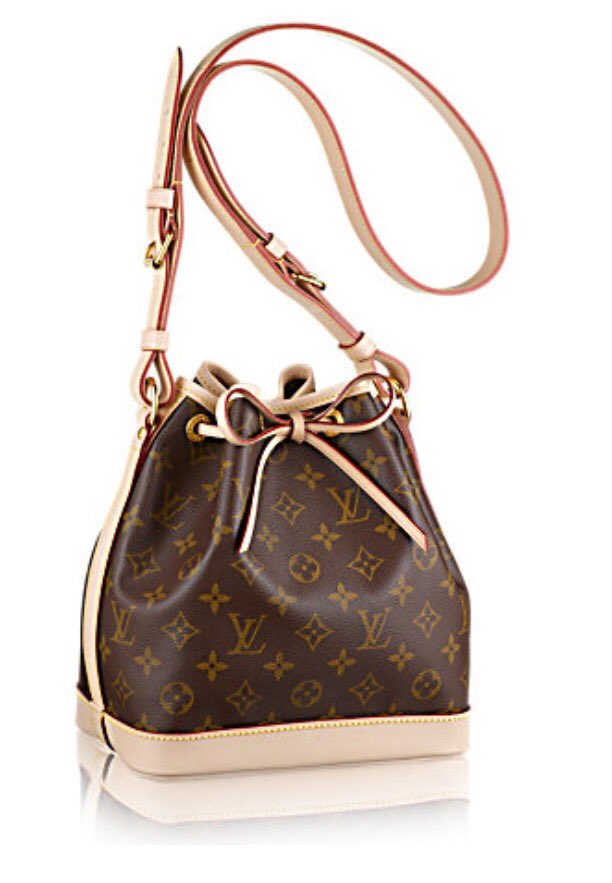 ChicDesignerBag's tweet photo. Louis Vuitton Collection @ChicDesignerBag https://t.co/XG7t4BBwpt