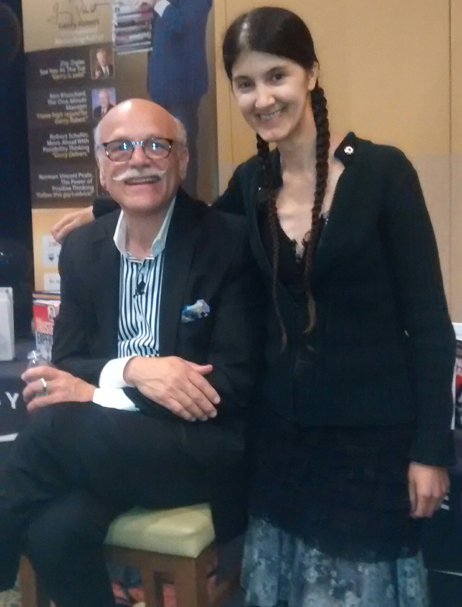 kruszer's tweet photo. With @gerryrobert author of #MillionaireMindset & producer of #publishabook boot camp I'm attending #BCBGold https://t.co/gNdPoxkWin