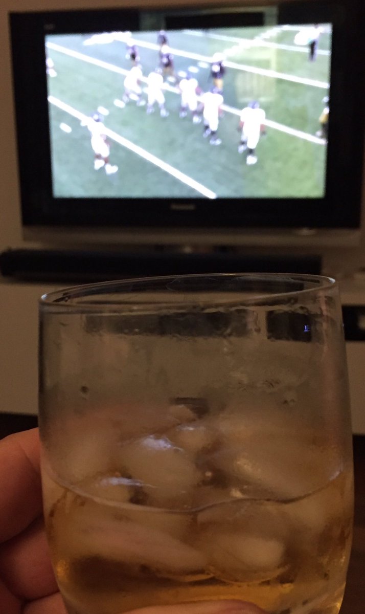 Physiomac's tweet photo. Scottish #ndparent weekends  last night @NDMenSoccer
 Tonight @NDFootball watching with @WoodfordReserve #goirish https://t.co/8ovIcJ3pwk