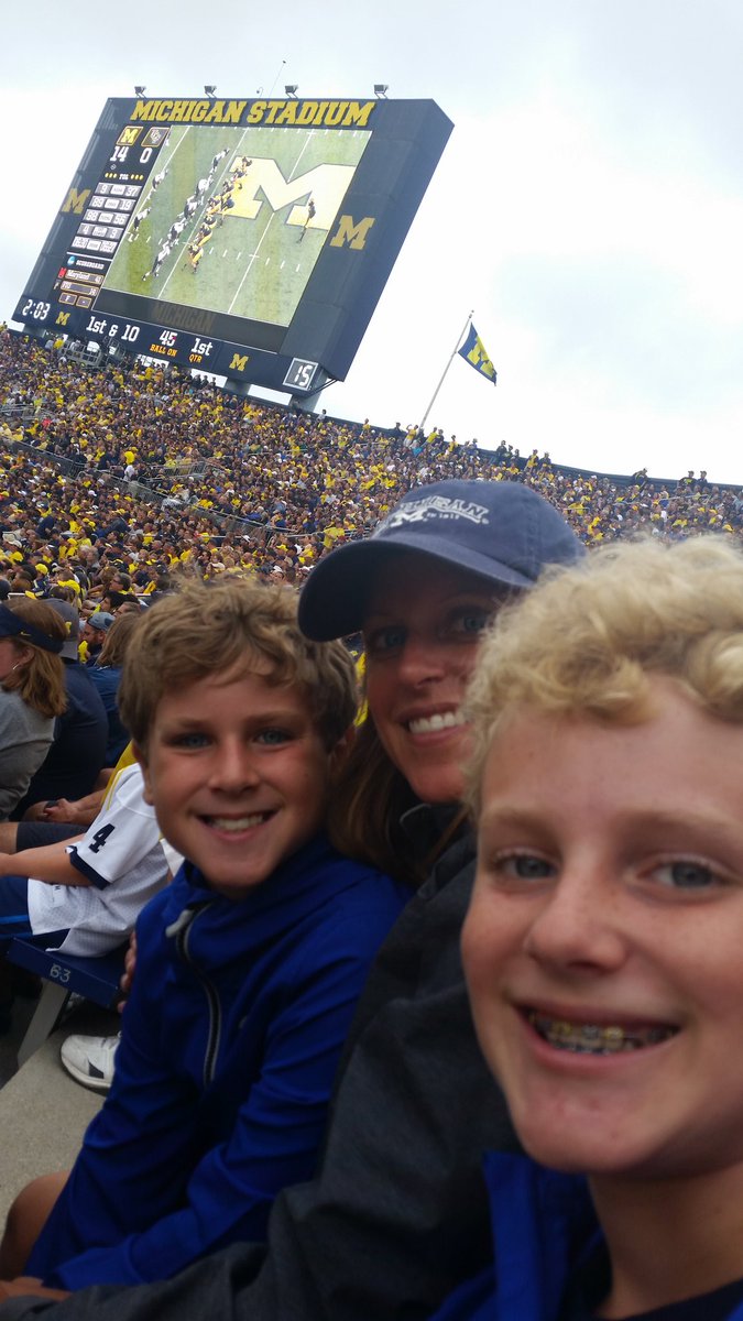 #BigHouseLive Go Blue!