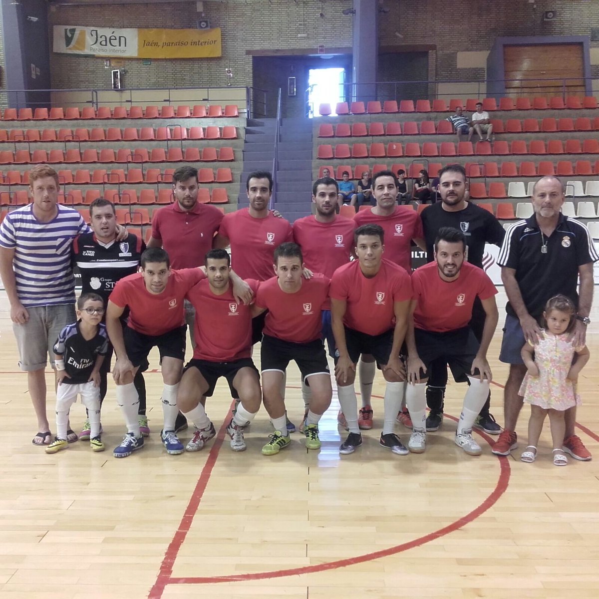 Gracias <a href="/Bailen2008_FS/">Oro Bailén 2008 F.S.</a> !!! Gran partido y gran equipo!!!! Suerte para la liga!!!!!! Hasta pronto!!!!!