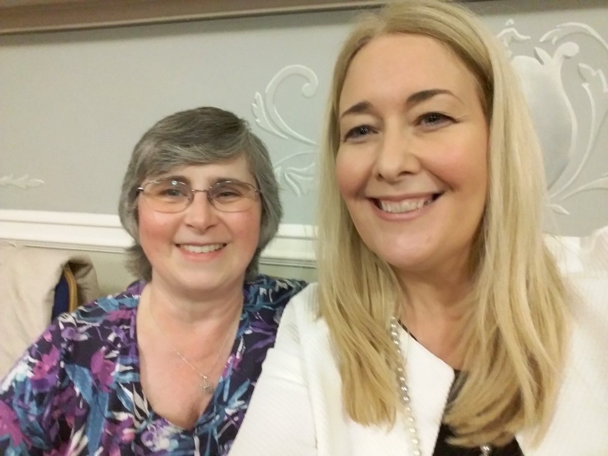 KarenDouglas_NI's tweet photo. Look who I met tonight at the UlsterHall @LornaMcAlpine #StandUpForIntegratedEducation #APNI https://t.co/KoKyR8UOOp