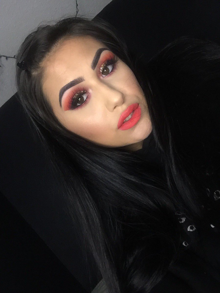 mirandablake41's tweet photo. @mirandablake41 lookin lookin 🔥👀👀 https://t.co/rJdi8N691K