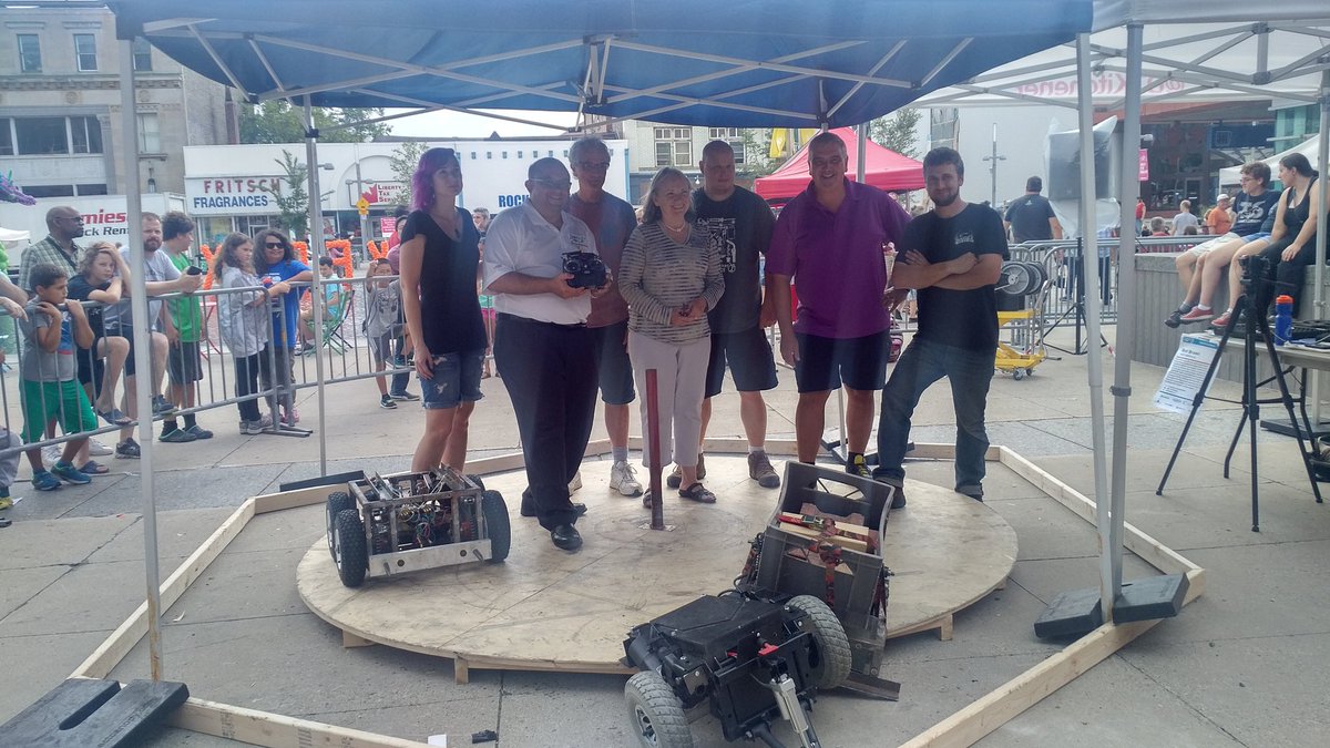 berryonline's tweet photo. Congrats to @DaveJaworsky for winning this year's Mayor's #BotBrawl during #GeekWeek @MakerExpo in @DTKitchener! https://t.co/TkBoWUwKkf