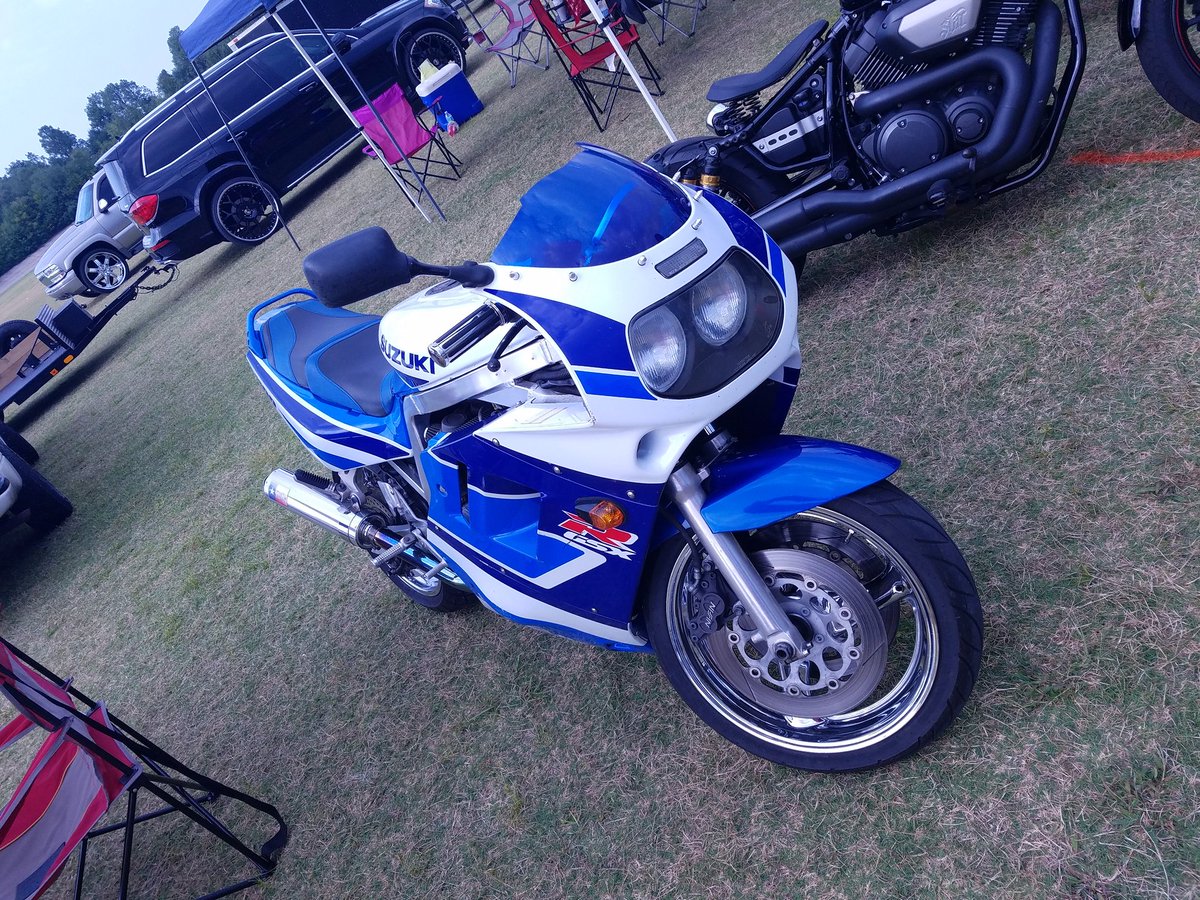 Dream Bike! '92 Suzuki GSX-R 1100 at <a href="/BusaFest/">Busa and Bagger Fest</a>, parked right next to Pull-A-Part. #PullAPartLife