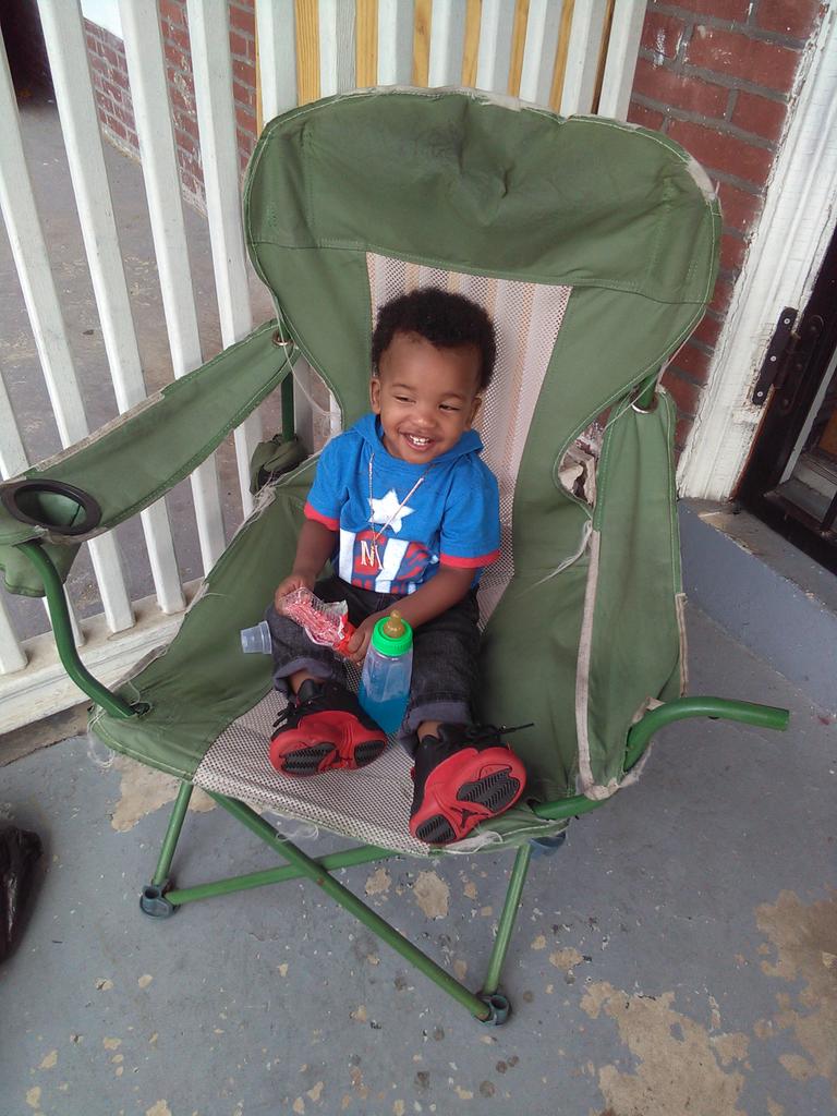 Ceejay_Wsm's tweet photo. #lilGunna He Cooling https://t.co/GjpHgJ2lzN