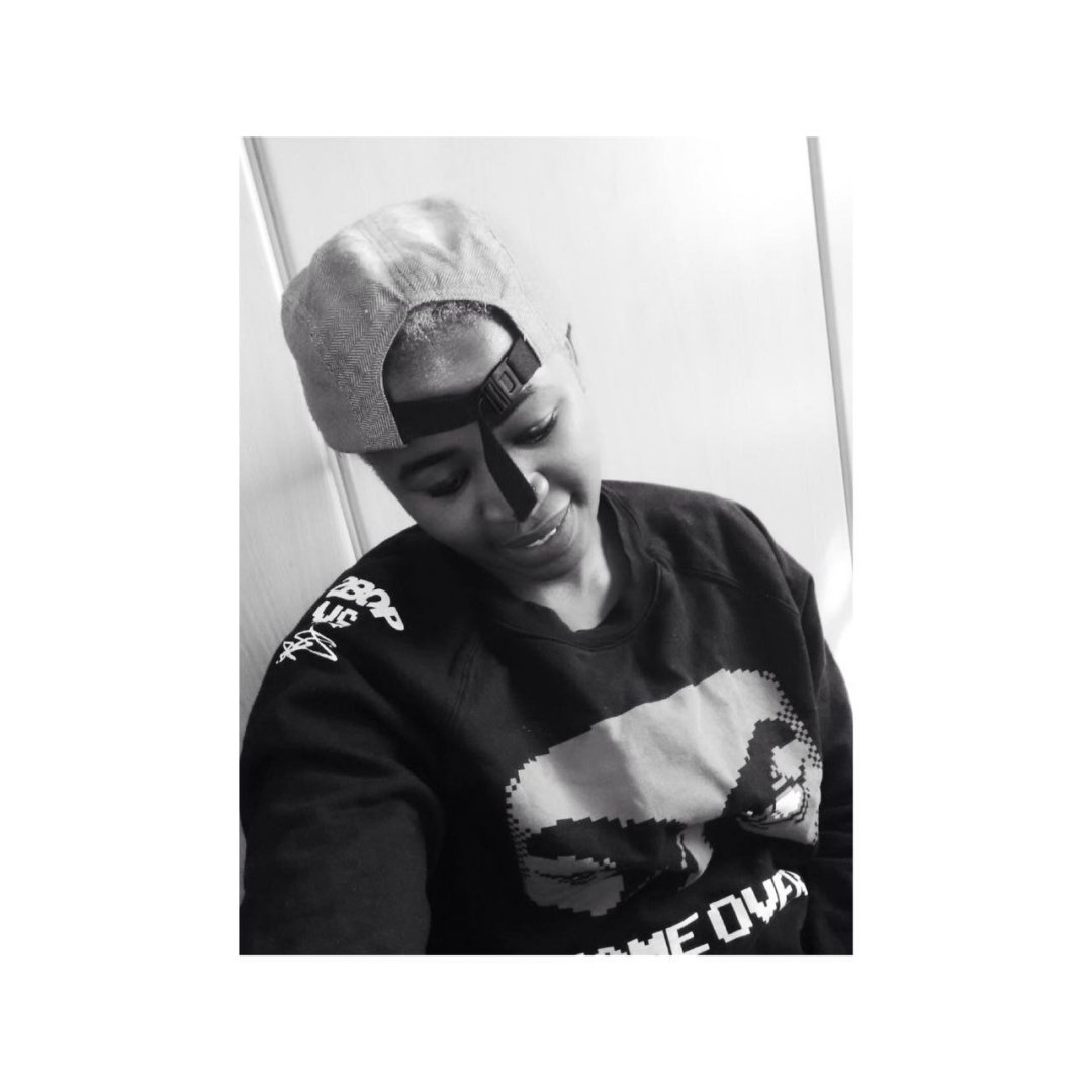 itumelengtumee1's tweet photo. My favourite flex #2bop CPT design and #shot #WAter lol S/O @Stilo_Magolide for this beautiful design #Water! https://t.co/sHLZ1ta5Rz