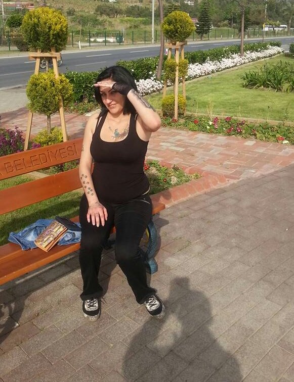 EnsestKral's tweet photo. Teyze arkadaşı demek sex arkadaşı demek, 
Teyzemin arkadaşını sikmeye devam.;))) https://t.co/REJxBoywta
