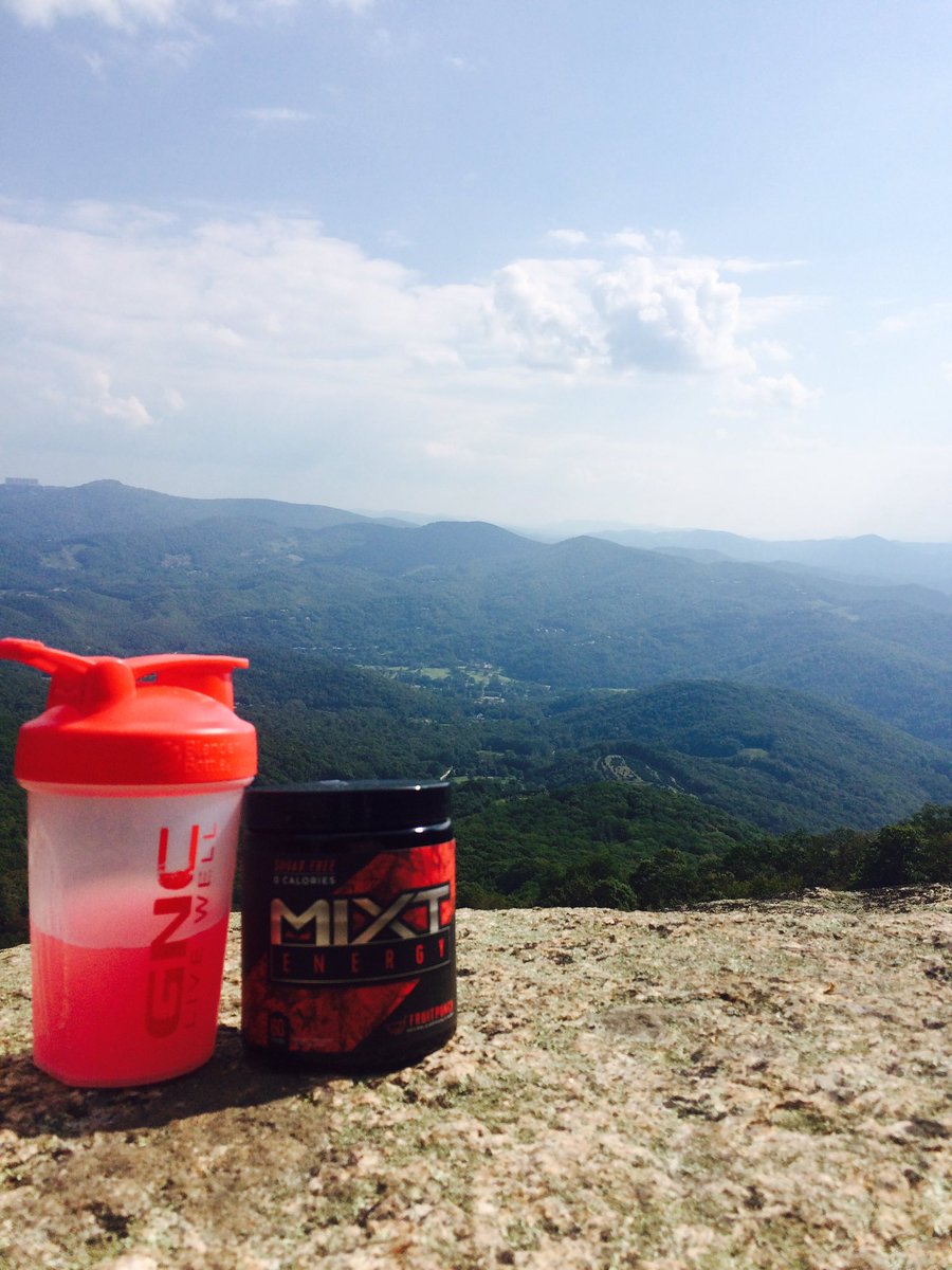 KMarks03's tweet photo. Not a bad view @mixtenrgy @MixtNutrition #energyevolved https://t.co/o4JqusPi0T