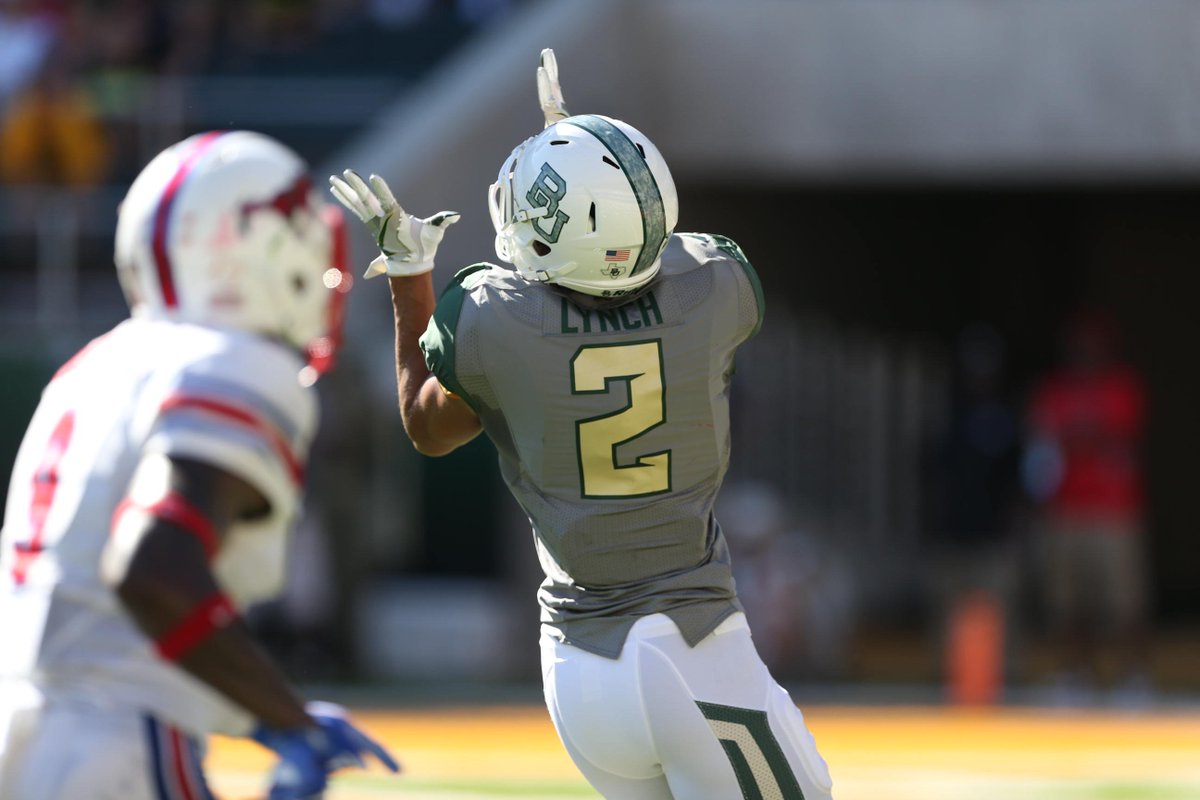 BUFootball's tweet image. Blake Lynch hauls in a 31-yard touchdown pass to give the Bears a 13-6 advantage. 12:02 3Q. #SicSMU