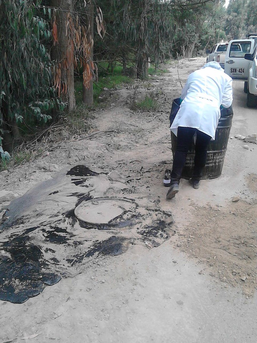 DLIA_CAR's tweet photo. El Centro de Investigación de la CAR analizará las muestras para determinar su grado de peligrosidad https://t.co/5OFooJvHRf