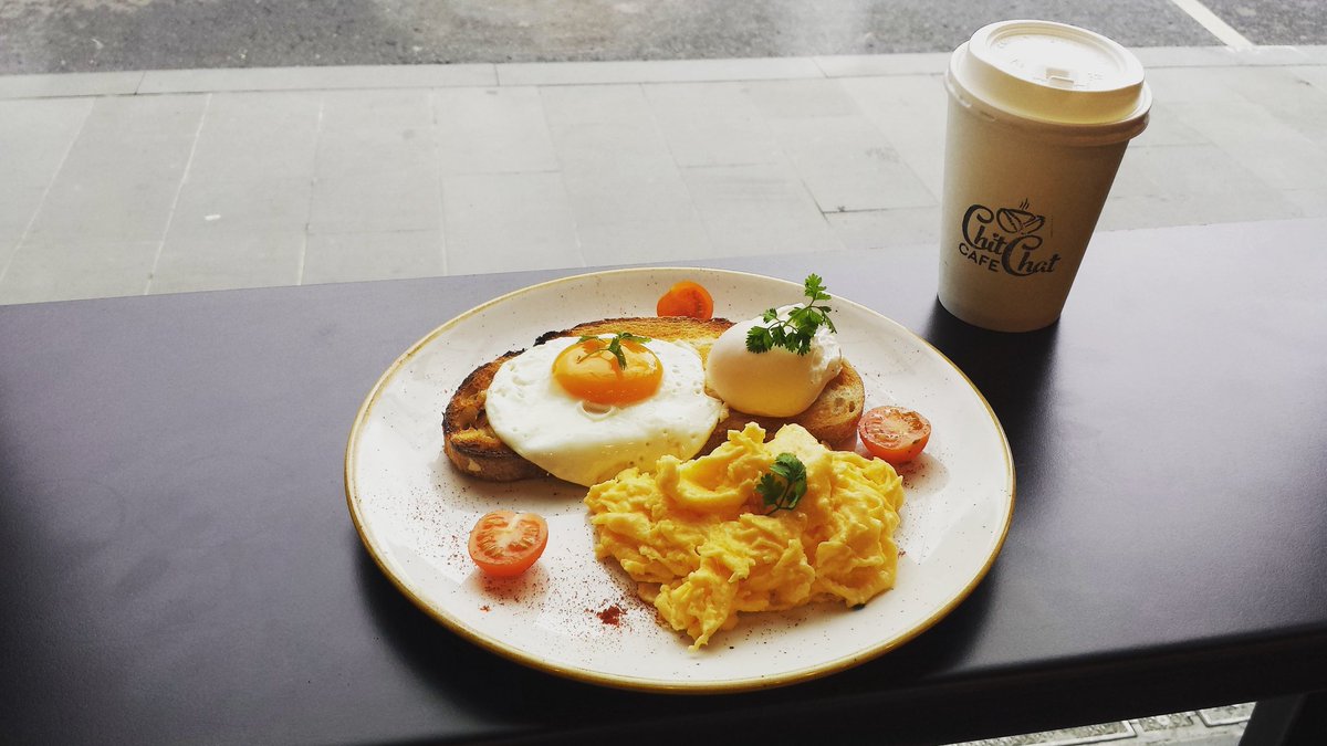 ChitChat990's tweet photo. #eggs... how do you #like them? #fried #Scrambled #poached on #sourdough https://t.co/DtsPAbHLVj