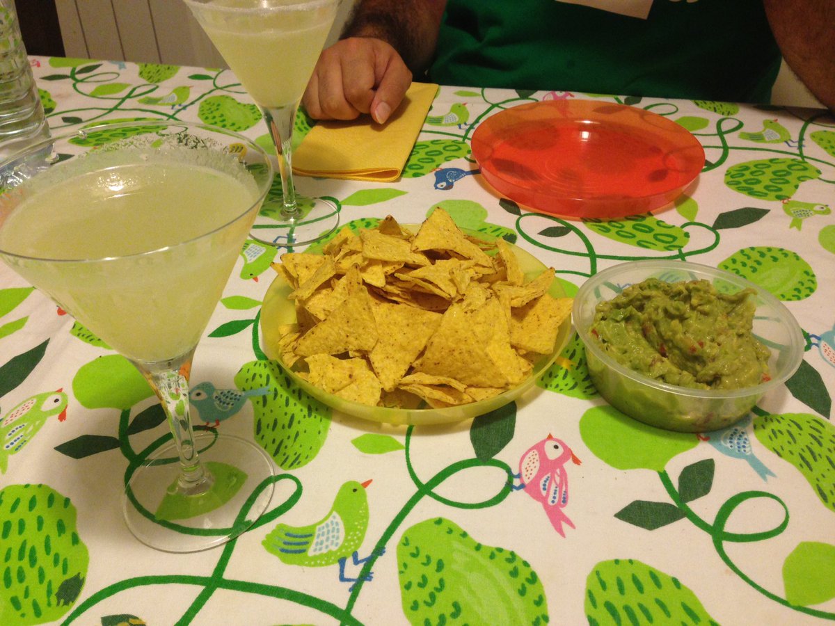 igrijo's tweet photo. @sofiazinha @phcrva @kintoandar Looks amazing!
We had Mexican tonight, you also need to try our Margaritas ;) https://t.co/JZRZ2ciFtq