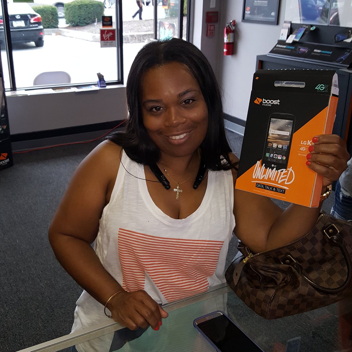 boost_clifton's tweet photo. #WhereYouAt #boostmobile #boost4life 301 w Baltimore Ave #cliftonheights #pa #19018 https://t.co/fYrATC59sX