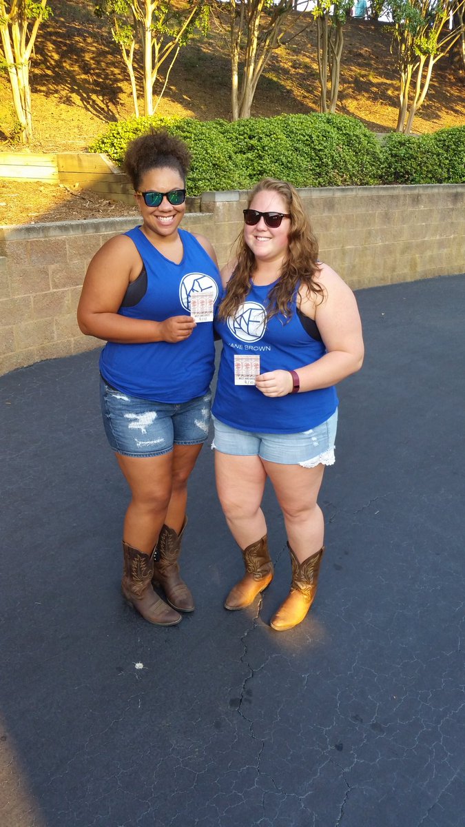 969thekat's tweet photo. Winners winners winners!! Meeting @thecadillac3 in minutes!!!!! Congrats! Love helping our listeners win!! https://t.co/Y7qLbUAxsA