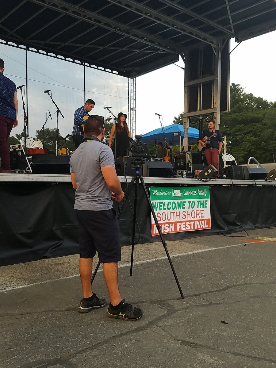 hayes_niamh's tweet photo. @irishtv at the @SShoreIrishFest and @aoifescott is about to perform on stage! Great day so far! https://t.co/IrQO45DYEm