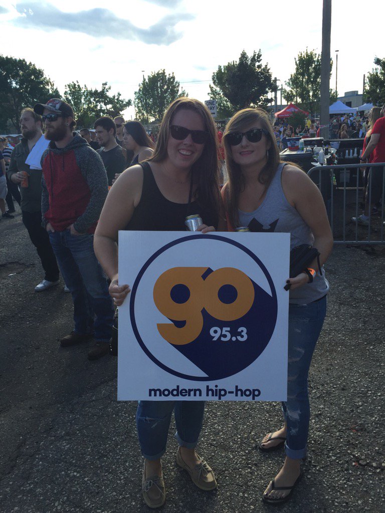 Tamra_J's tweet photo. Celebrating #prooutdoors3 with my side chick and @Go953mn #goprof https://t.co/Ed9RALsITk