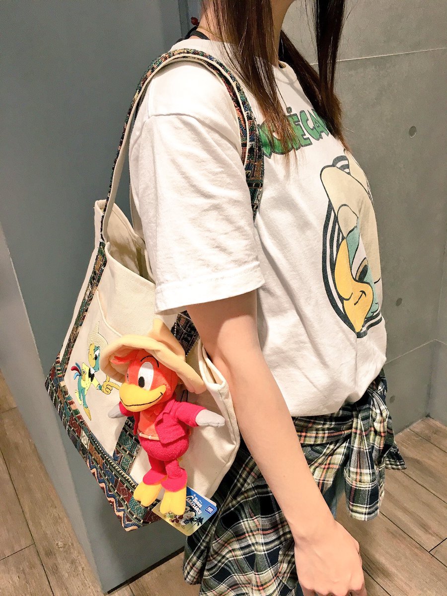 Twitter पर パニカムトーキョー 渋谷店 三人の騎士 のトートバッグは大好評発売中 丁度いい大きさでとても使いやすいです ぬいばやミラーチャームなど他のグッズを付けても可愛い 三騎士 ホセ パンチート ドナルド パニカム 渋谷