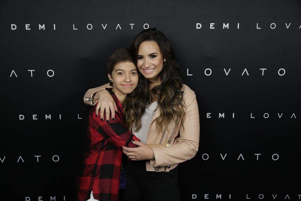 christopher 🏳️‍⚧️ tweet media