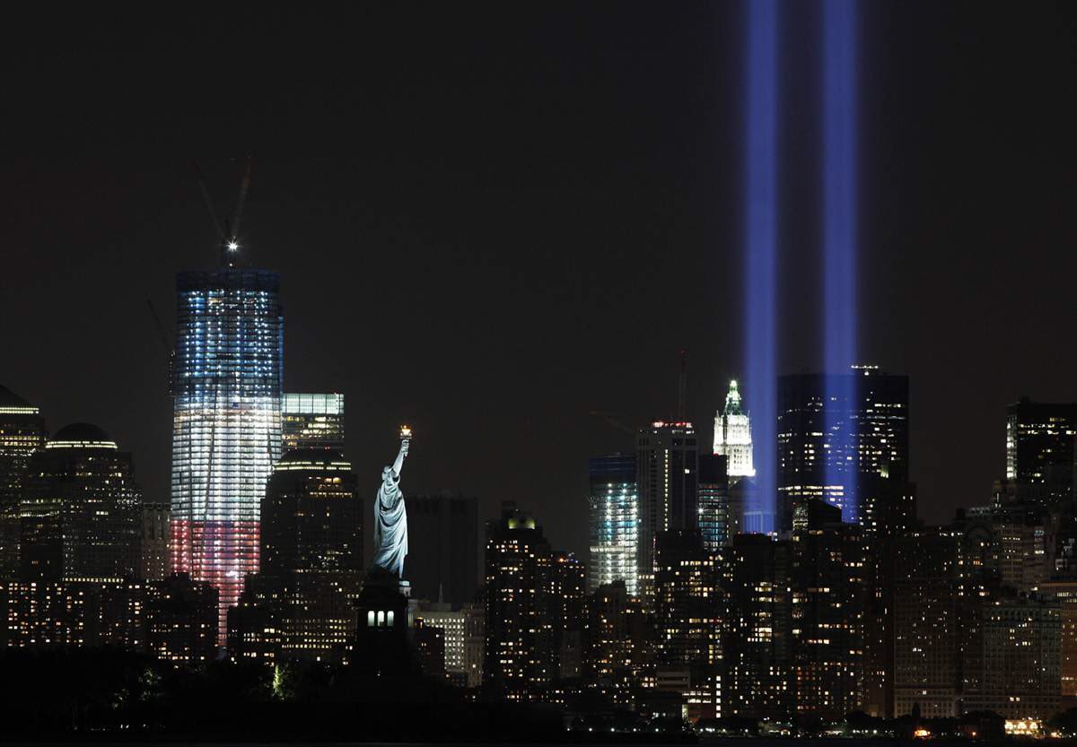NYPDPaws's tweet photo. In remembrance of those who lost their lives September 11, 2001.  We will #NeverForget 🇺🇸 https://t.co/e1FVu2ulxl