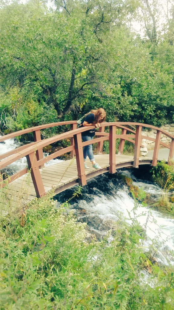 Your girl likes her water falls 👅👌🌞