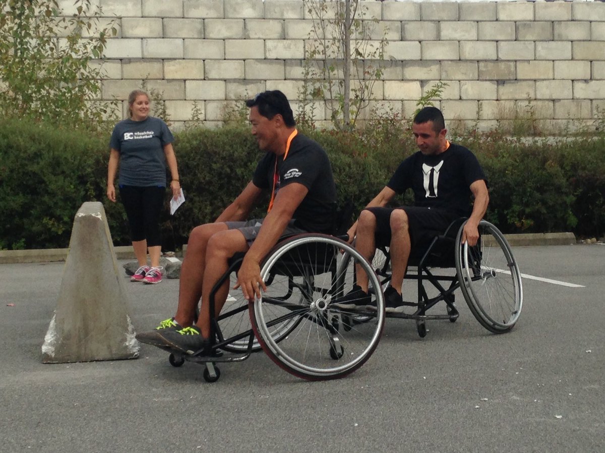 RBKidsChallenge's tweet photo. Wheelchair races at #CKC2016: @TRwestcan vs @VancouverPD. Thx to @BCWBS https://t.co/Z57WejLPQA