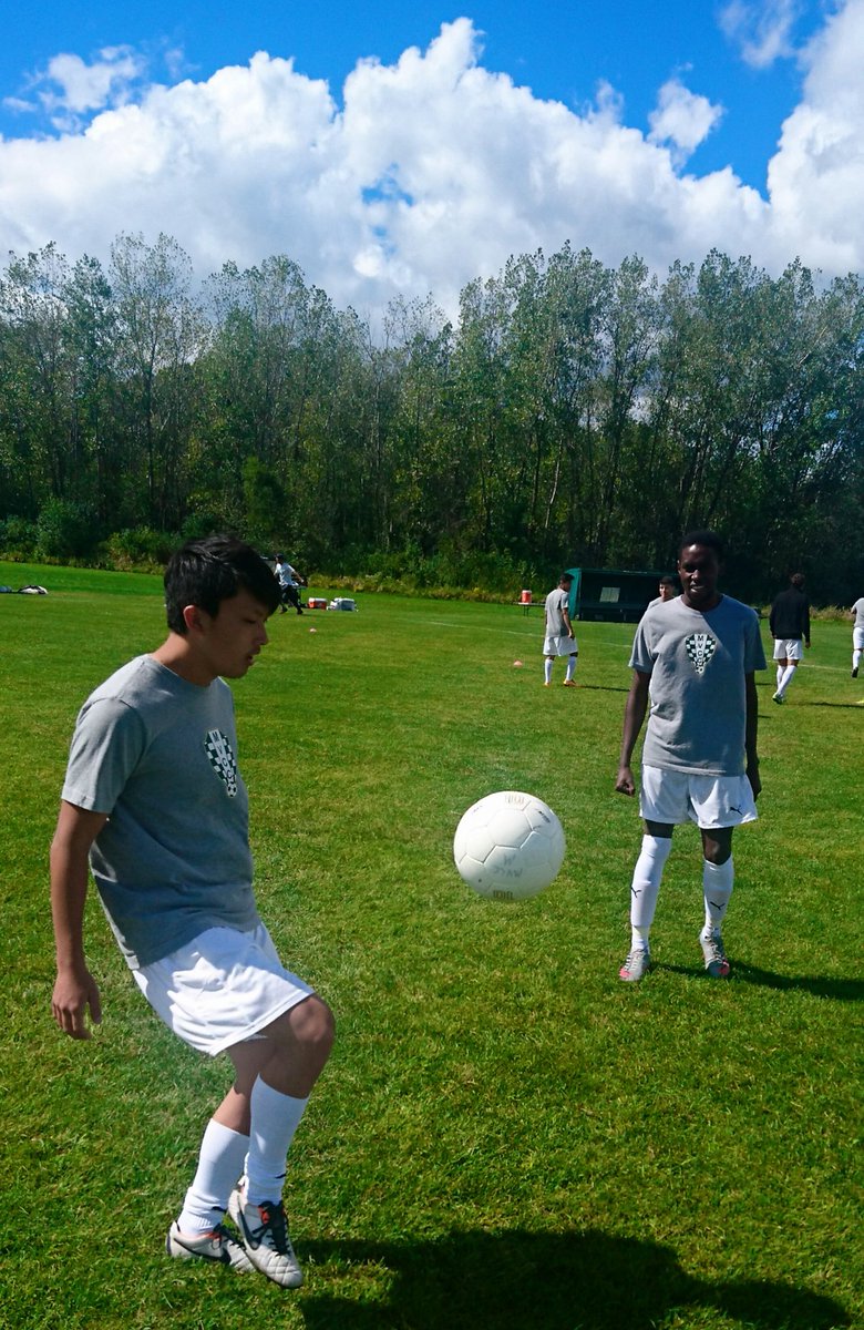 MVCCSoccer's tweet photo. MVCC Men's offense explodes for an 8-3 win over Kennedy King! #GOTITGOING https://t.co/7mbXGDDmbA