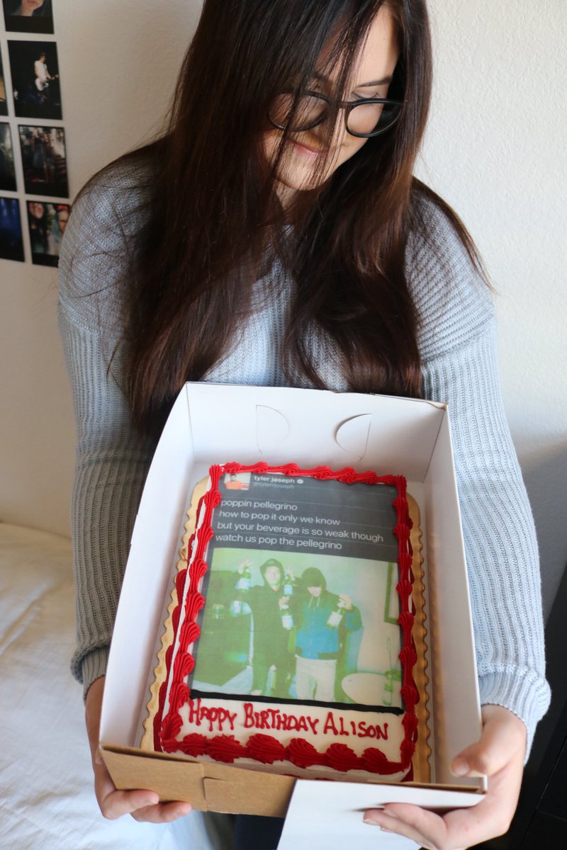 timeslowin's tweet image. I LITERALLY PUT TYLER'S POPPIN PELLEGRINO TWEET ON MY BIRTHDAY CAKE IM SOSJSKALA