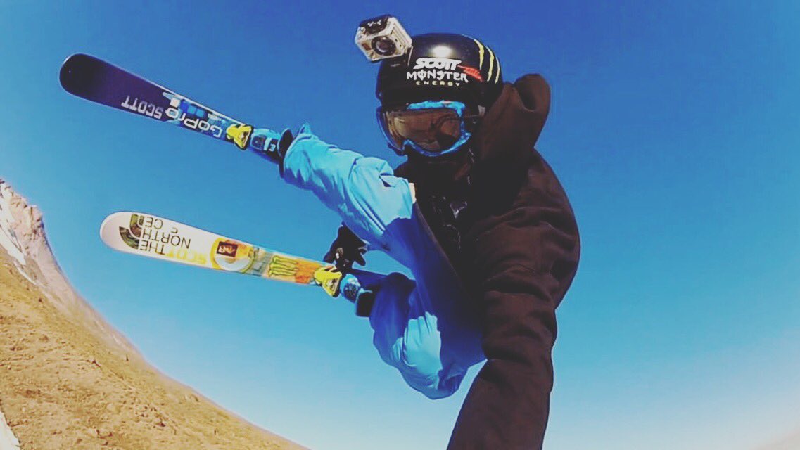 Action_Mounts's tweet photo. Yeeep #actionmounts #sky #skidive #gopro #action #shop #extreme #crazy https://t.co/LUciFsFM7j