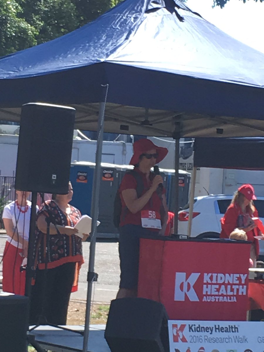 Kidney_Trials's tweet photo. AKTN chair @CarmelHawley speaking at #researchwalk https://t.co/Cqf0g2034S