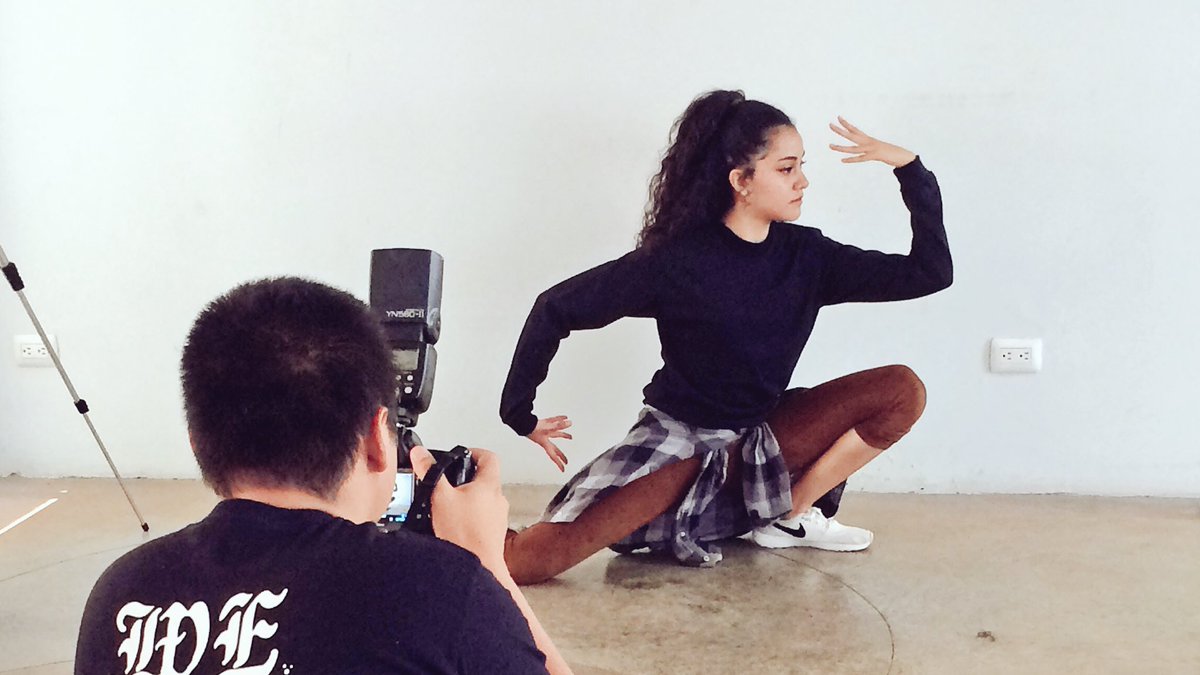 beat_mov_dance's tweet photo. Sesión de fotos.....!
#beatmov #hiphop #Freestyle #art #new #dance #fussion https://t.co/M4lmV6uKcS