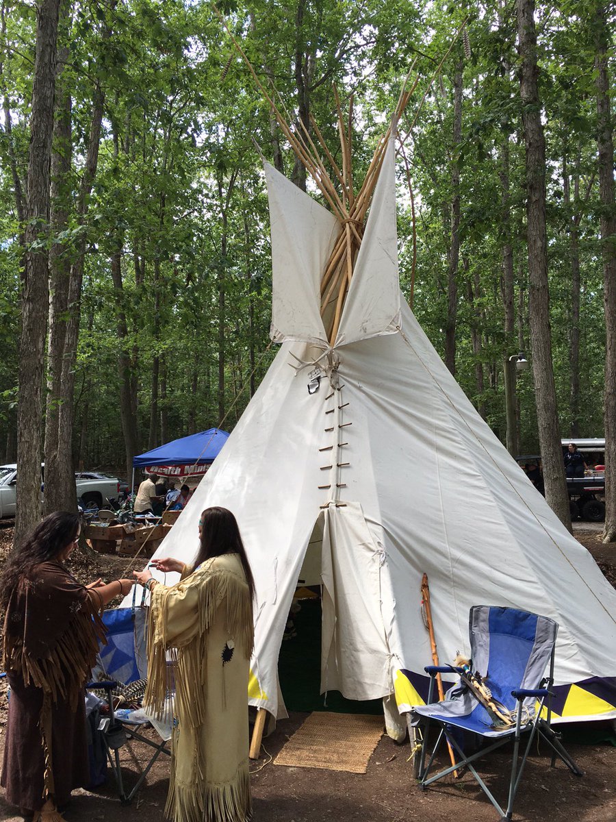 BEFirstDE's tweet image. Thx to @nanticokeindian for an educational and culturally enriching experience @ the #PowWow today. #netDE
