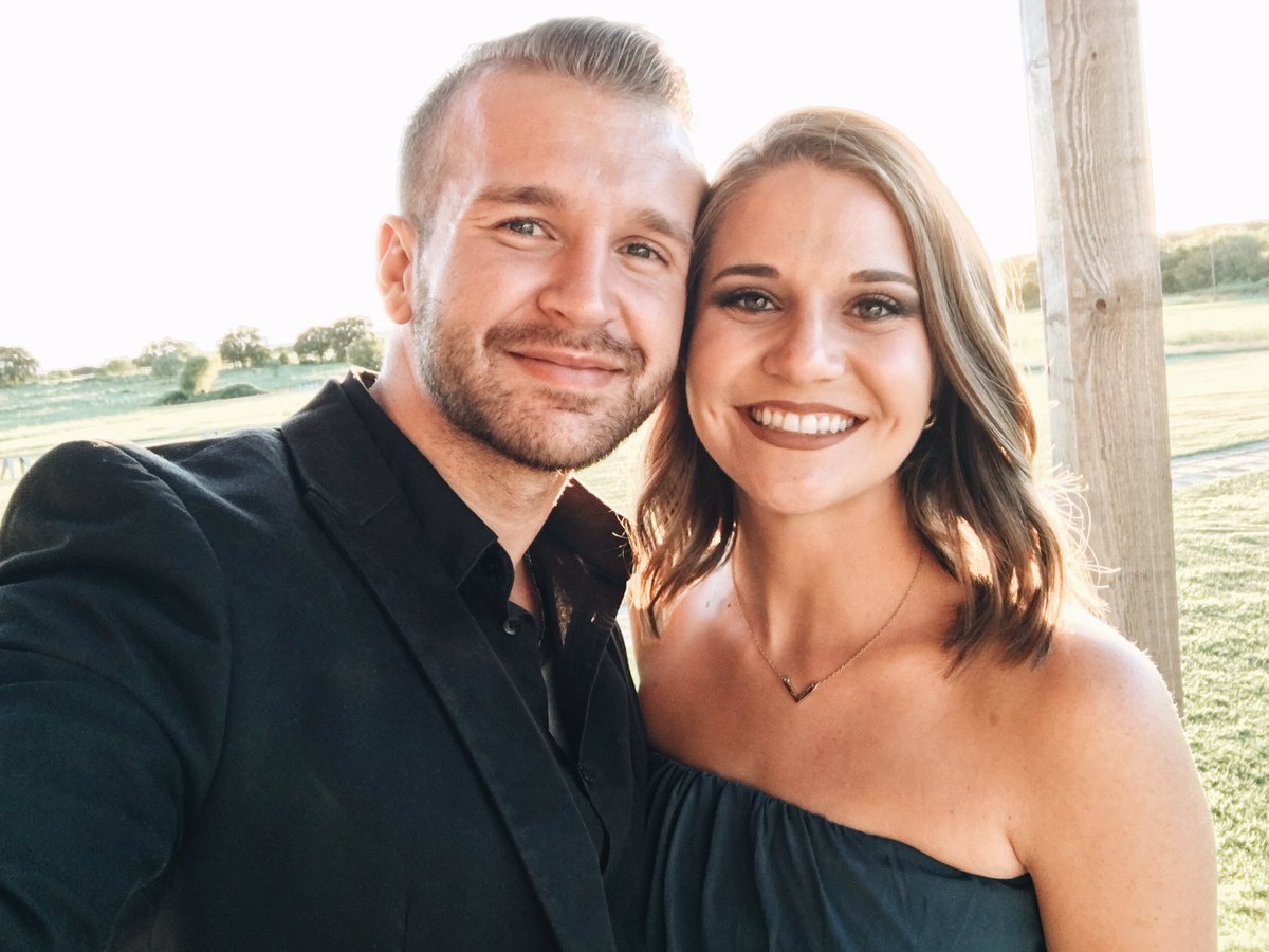tylerwooten's tweet photo. Congrats @sammycsmith @itsakatelynbird ! I found a cute lady here. #withsmith https://t.co/iPix6WKQm7