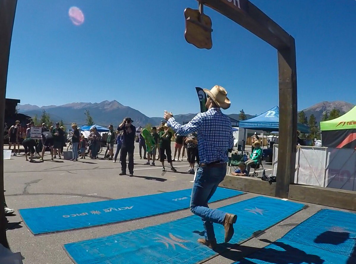 106WestTri's tweet photo. Our First Cowboy Finisher!@MattRenoux 📷 https://t.co/oPQK7n2TAl