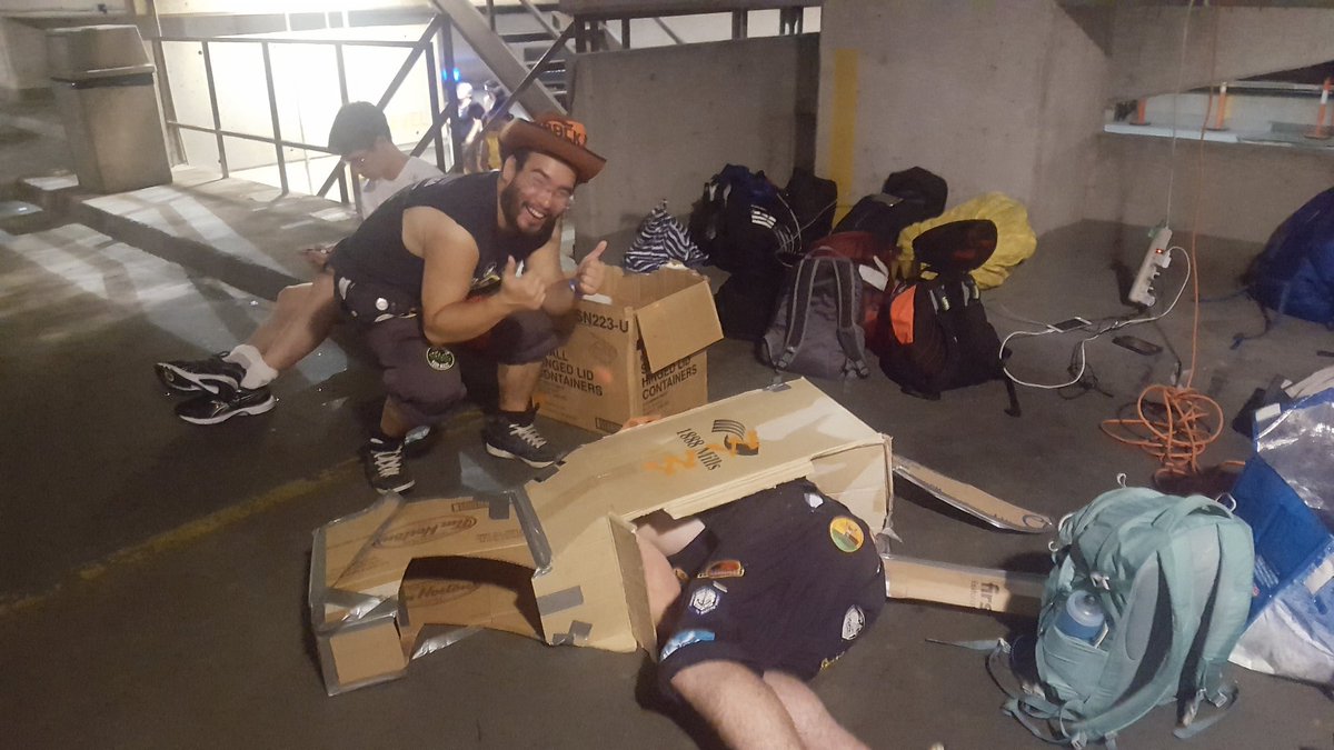 wildwestera2016's tweet photo. Frosh week got us like https://t.co/R3Ol309o3N