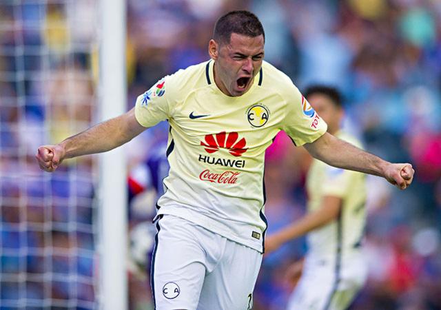 Pablo Aguilar celebra su anotación.