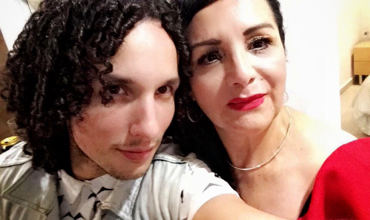Jorge_Anzaldo's tweet photo. Feliz cumpleaños a la mejor mamá del mundo mundial... Te amo mami! 😍👀😘 https://t.co/0azEOkj8Mn