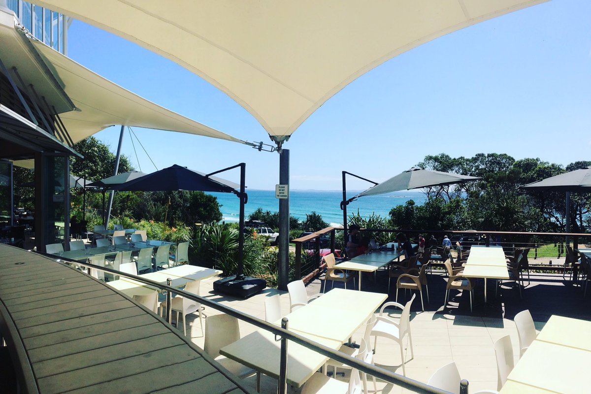 Straddie Hotel tweet media