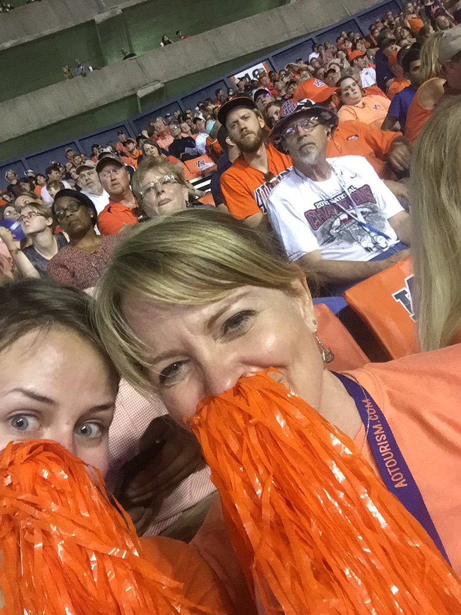 mrodgood's tweet photo. Auburn loves learning! I believe In work. HARD WORK!!!! @wareagle @dianeeboyd https://t.co/d4ISvD00Hb