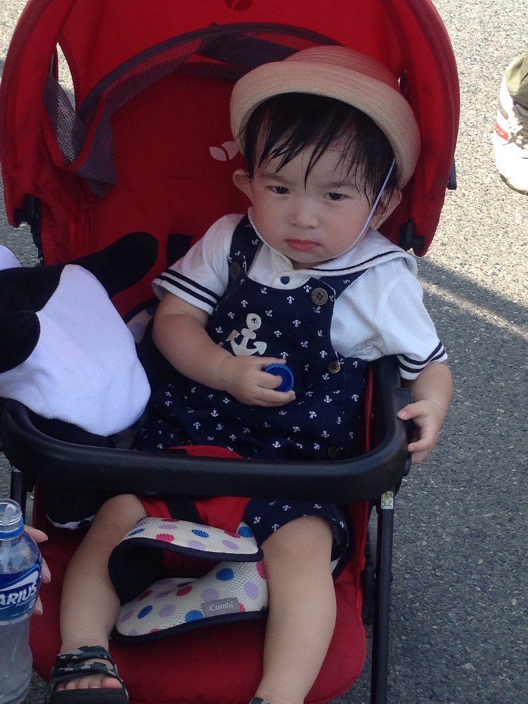 たあさん 子供らしくないキリッとしたええ顔 たあさん 子供らしくないキリッとしたええ顔