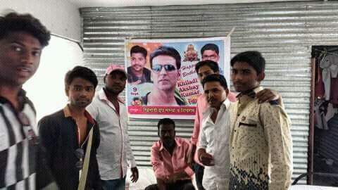 MumbaiAkkians's tweet photo. Another Pictures of #Akkians from Solapur Celebrating @akshaykumar Birthday by ( Blood Donation ) #HattssOff https://t.co/WxKtNMBuHe