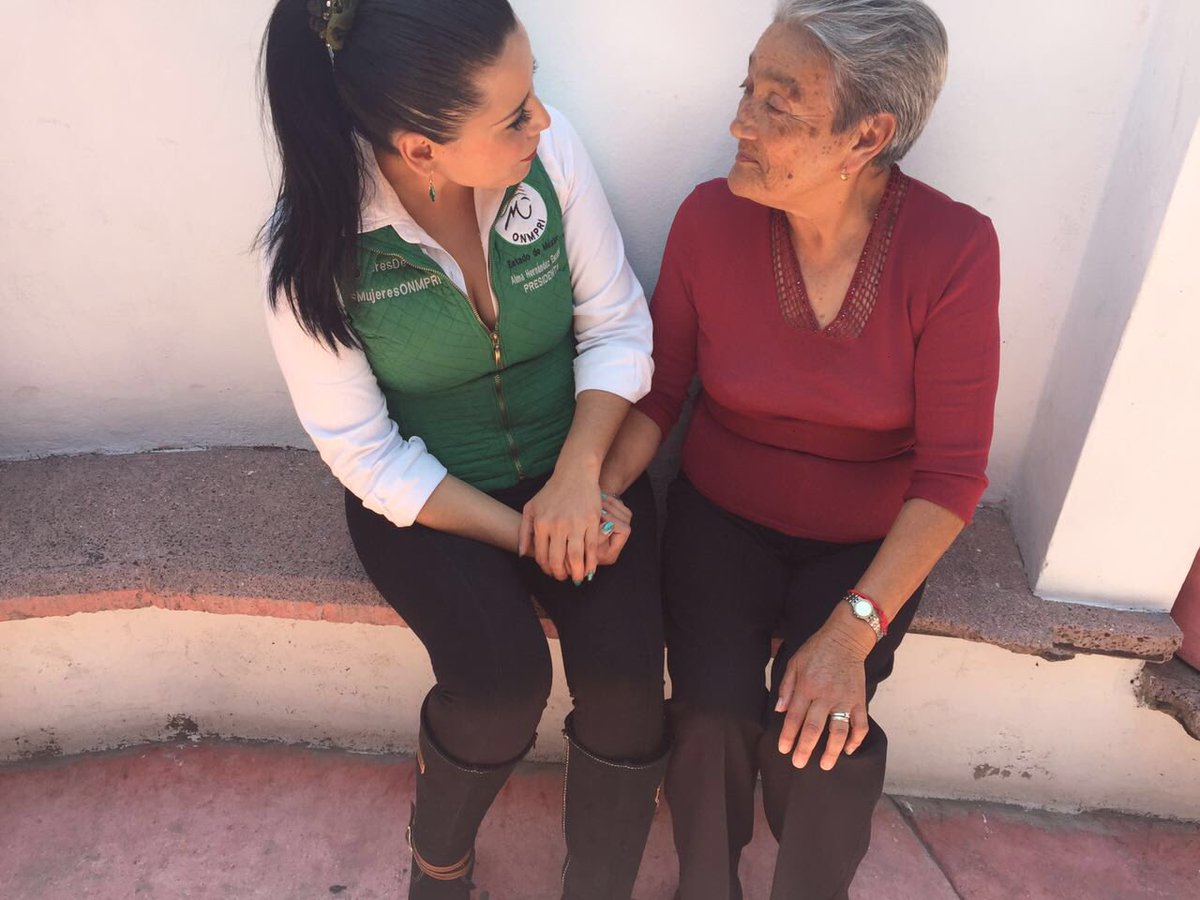 Pri_bere_nice's tweet photo. Hoy confirmo que mi pasión, la crearon guerreras a las que vi construir y crear #MujeresDeValor https://t.co/zhtYBboHce