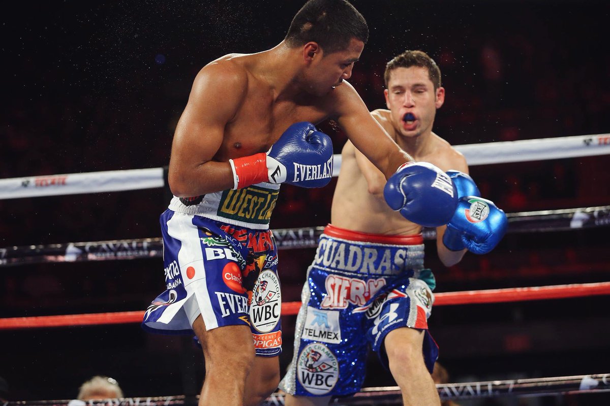 PalanteMax's tweet photo. El round número 8 termina y va a ser un trabajo difícil para los jueces.. #ChocolatitoCuadras #HBOLatinoBoxing https://t.co/GoUxLZsfFo