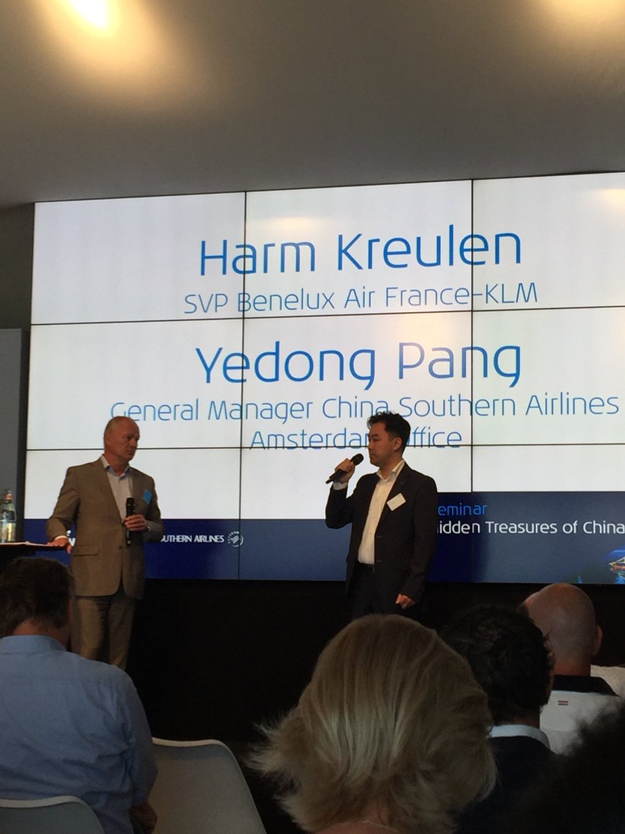 ShoesinColors's tweet photo. Invited by @KLMOpen and @chinaSouthernEU #WalkWithPride #KLMOpen #Klm https://t.co/RysD6OLT4X
