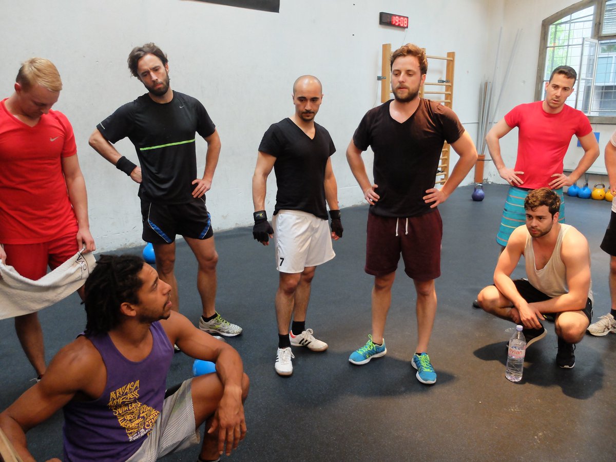 You can have #results or #excuses – not both. So you better get up and #workout! #wordsofacoach #sundayworkouts