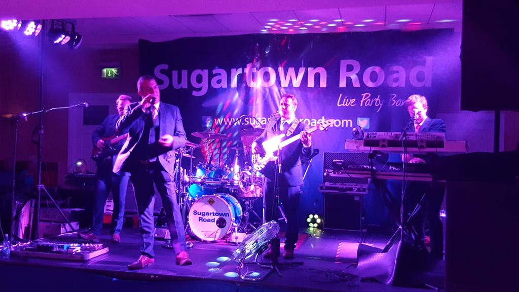 AutismFamiliesC's tweet photo. What a night! Thank you so much @sugartownroad #SixInOneNight https://t.co/k1JUp2vjib