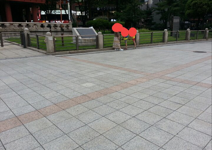 2standard_OUT's tweet photo. 경찰의 공정한 수사를 촉구하는 시위가 잘 마무리 되었습니다. 시위에 참여해주신 분들 부디 조심히 들어가세요! 함께하는 그���, 감사합니다. https://t.co/rqn9ISva1O